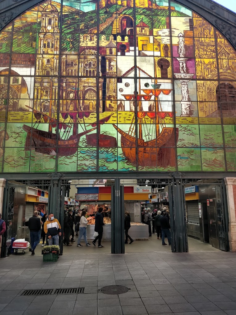 Ruta de tapas en Málaga con visita al mercado